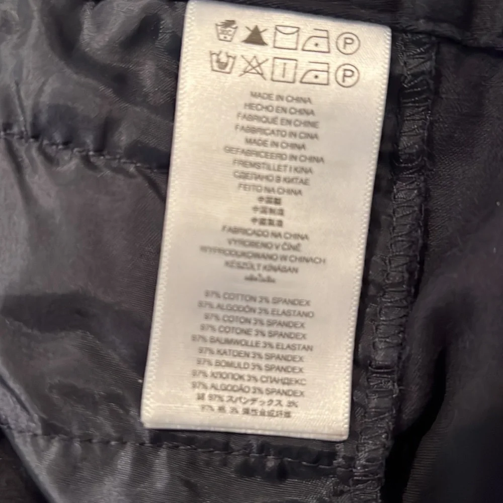 MICHAEL KORS Bermuda SHORTS